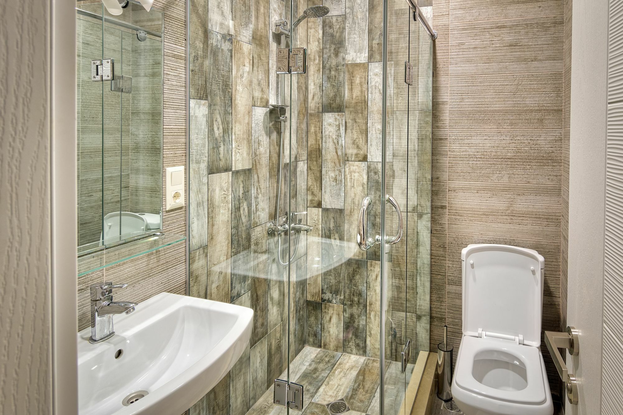 Q&B House Hotel Тбилиси Екстериор снимка