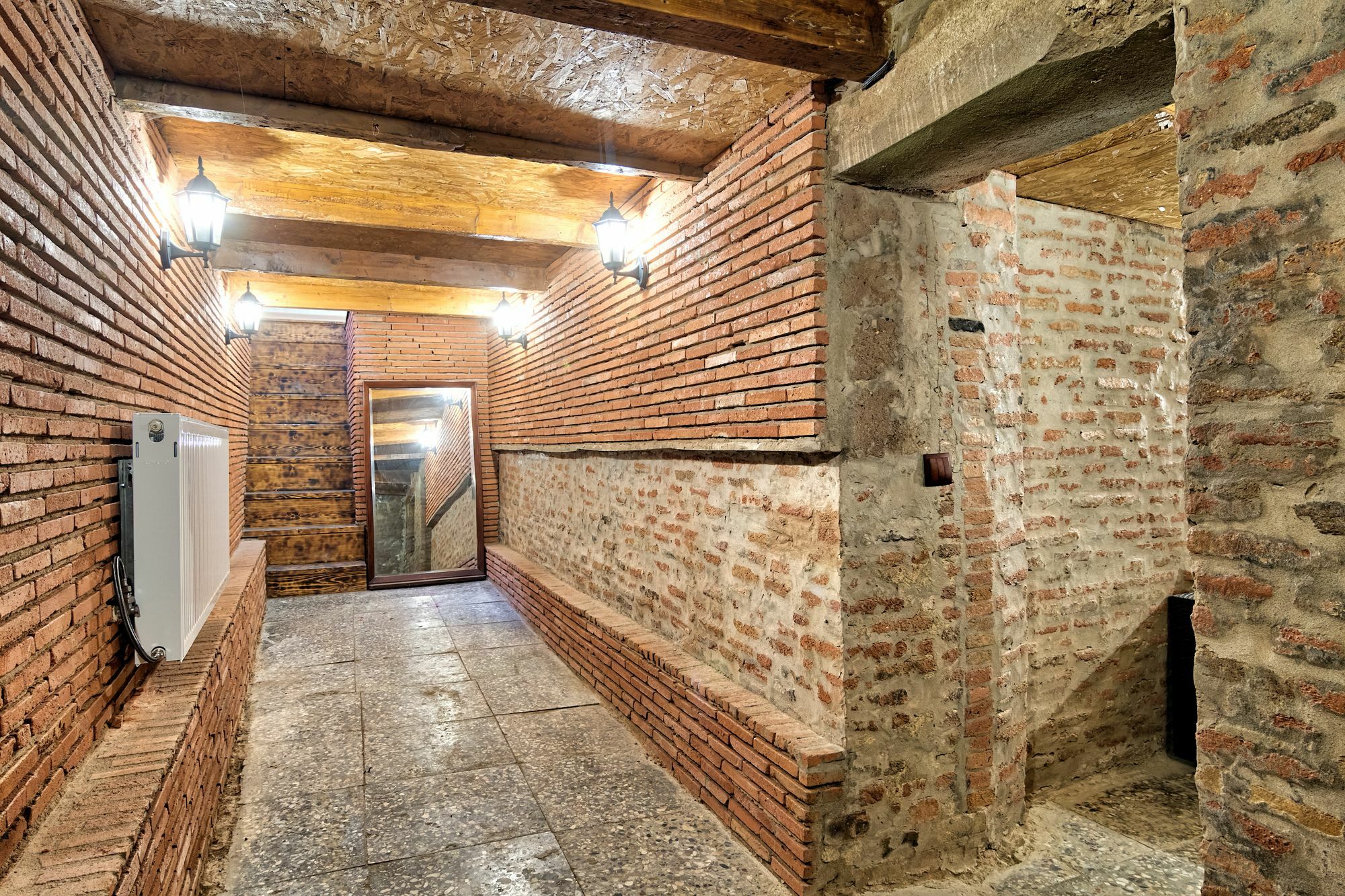 Q&B House Hotel Тбилиси Екстериор снимка